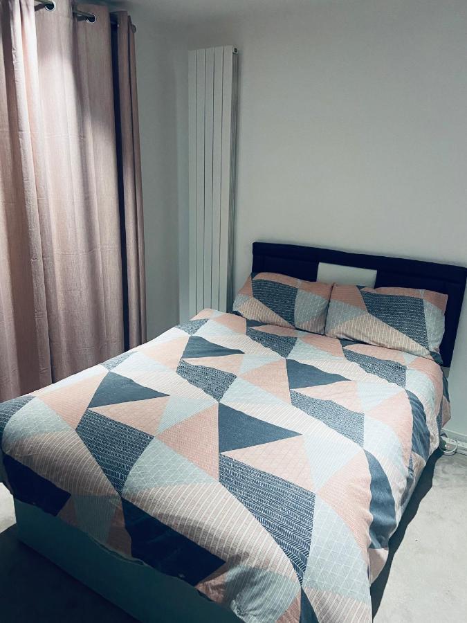 Large Double Room Overlooking The Thames Londra Exterior foto
